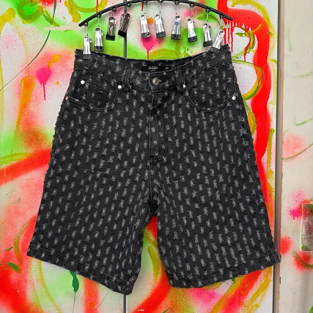 Stylish Black Patterned Men's Shorts